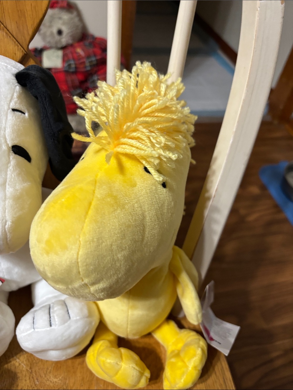 Peanuts Plush Trio - White Snoopy, Yellow Woodstock, Yellow/Black Charlie Brown - Picture 4 of 7